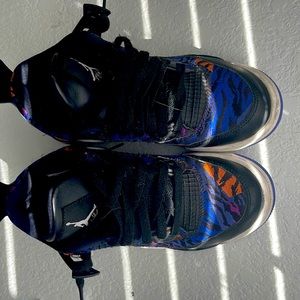 jordan 4 "violet rush" size 5.5Y